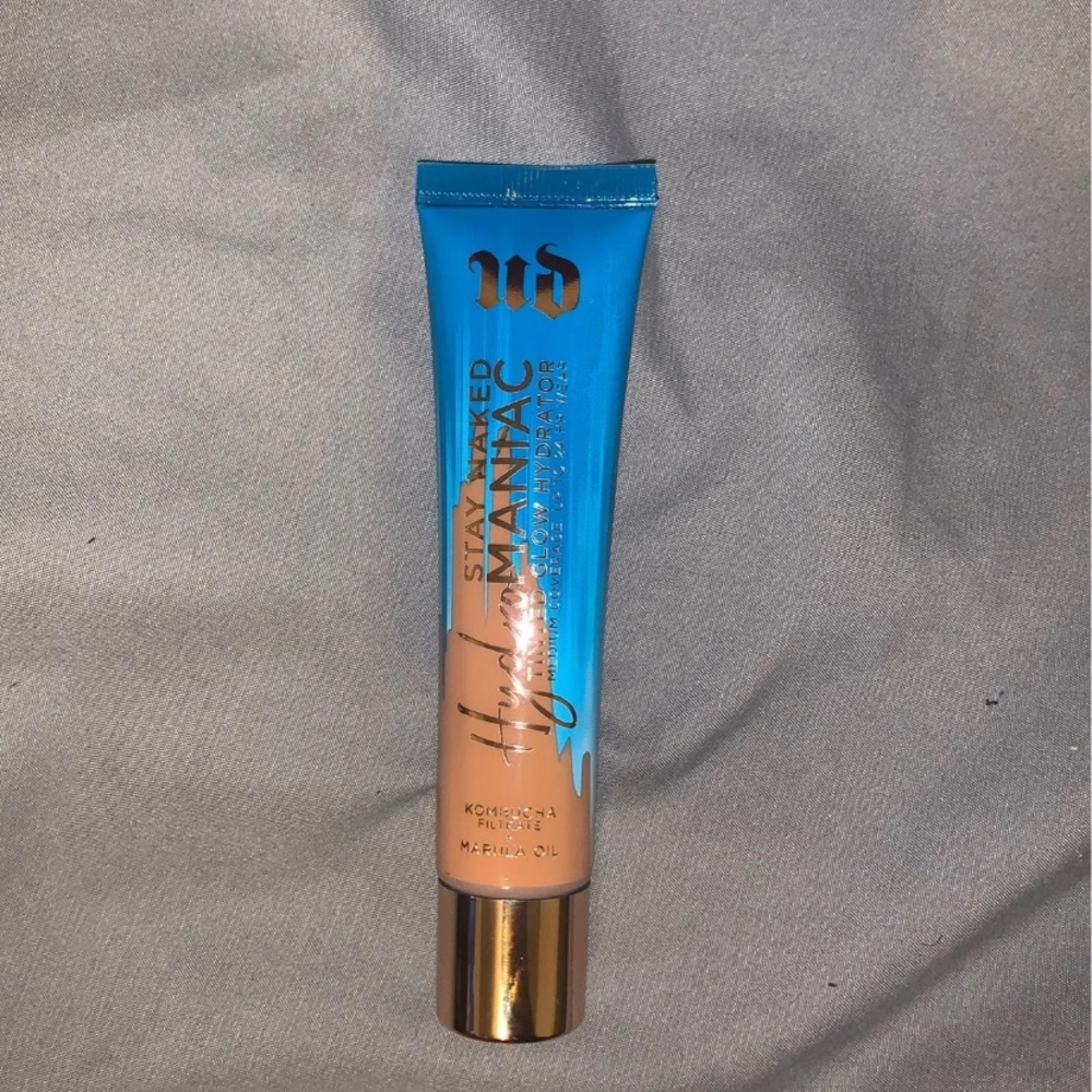Urban Decay Tinted Glow Hydrator